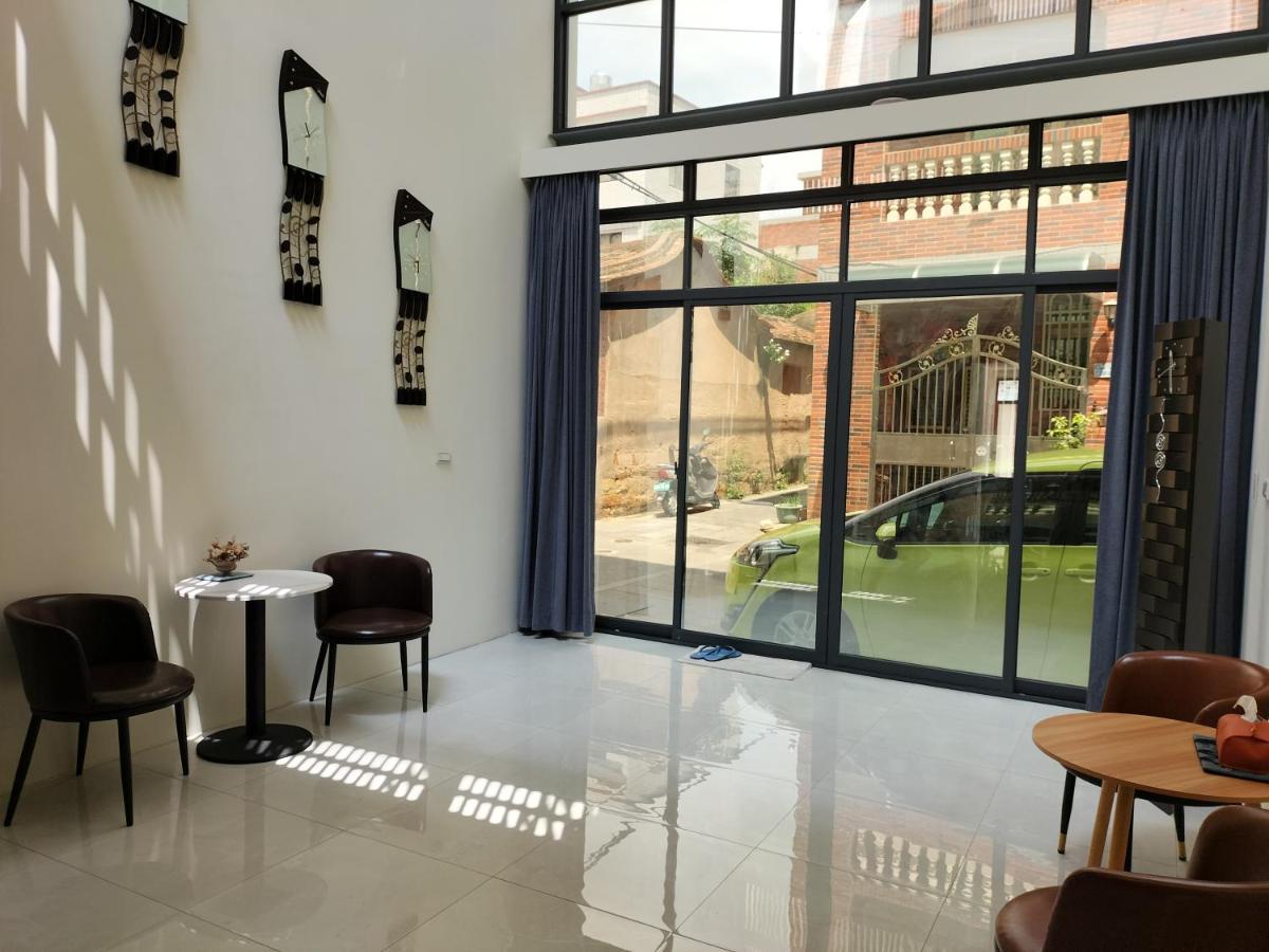 Jing Cheng Homestay Цзиньчэн Экстерьер фото