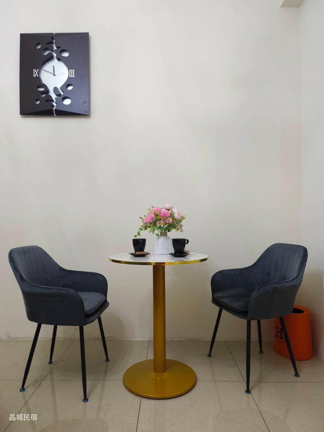 Jing Cheng Homestay Цзиньчэн Экстерьер фото